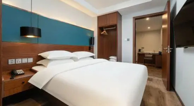 Люкс Blossom International Hotel