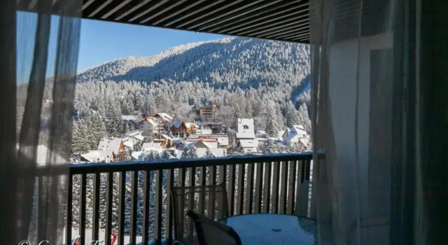Апартаменты Alpin Resort Hotel - Apartamentele 2403-2404- proprietate administrata de gazda privata