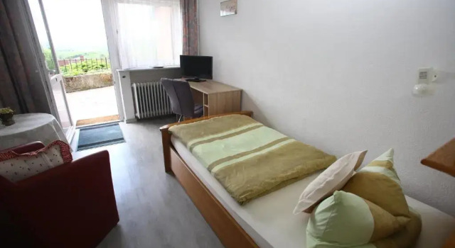 Номер Standard Pension Weinberg mit Landhaus Nizza