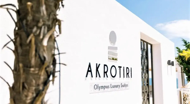 Akrotiri Olympus Luxury Suites, Book Hotel  
