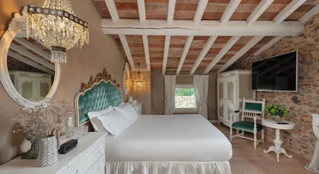 Двухместный люкс с балконом Regia Rosetta - Royal Rooms Borghetto