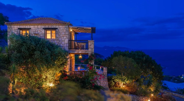 Вилла c 1 комнатой с балконом и с видом на море Strofilia Authentic Villas