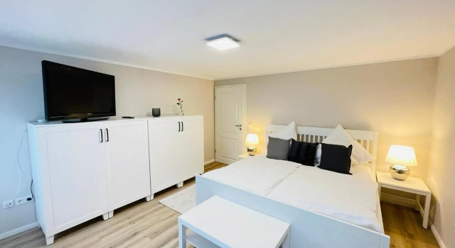 Pension Mitte, Varaa Hotelli Oldenburg 