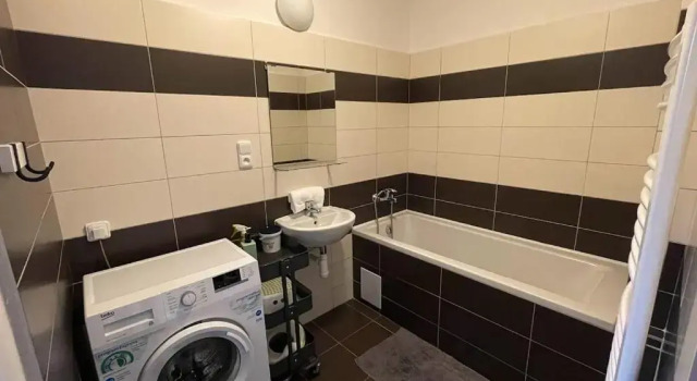 Апартаменты Hotel Rohanov