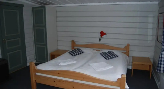 Dala Wärdshus, Rezerwuj Hotel Hotele w Svealand z parkingiem, Parking