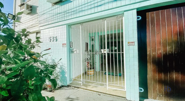 Apto a 400 m da praia do Centro - WIFI 200MB - Netflix - Cozinha equipada - Garagem - Ar condicionado