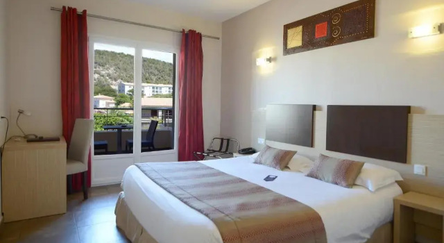 Двухместный номер с балконом Hôtel A Madonetta