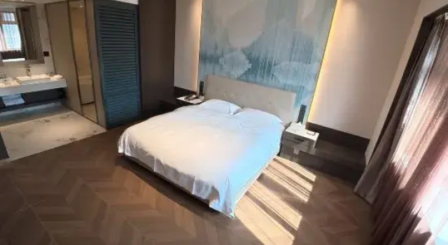 Люкс Executive Jiuzhou International Hotel