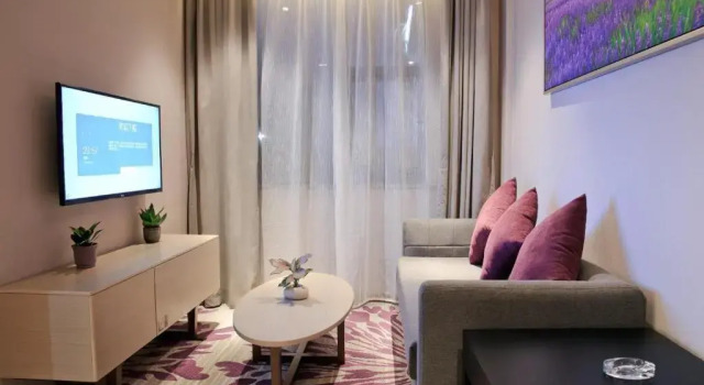 Люкс Deluxe Lavande Hotels·Shenzhen North Railway Station Longhua Yicheng Center