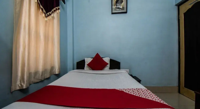 OYO 33479 Hotel Double Tree Deluxe, 预订 酒店 瑟马斯蒂布尔 Bihar