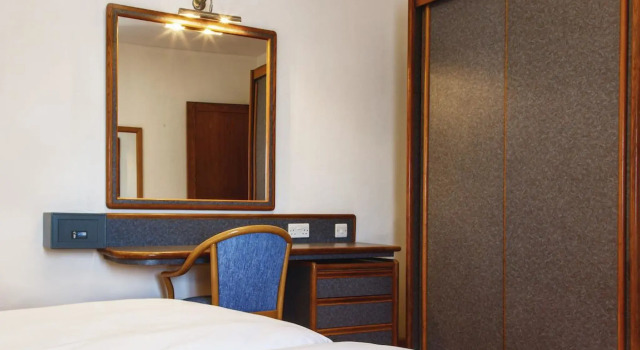 2 BDR seaview Sunny, Забронировать Отель Отели Ауры 3 звезды, 3*