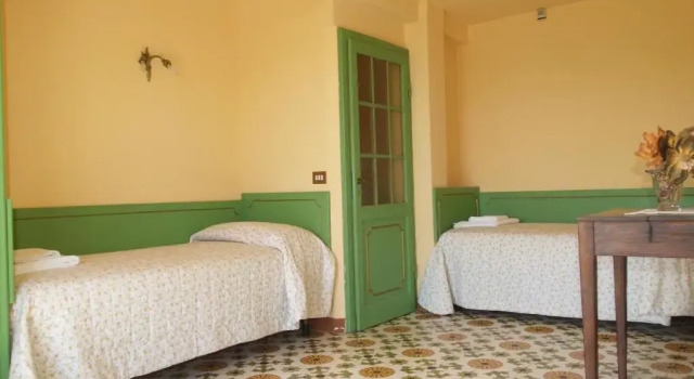 Вилла с видом на сад Villa Montalcinello