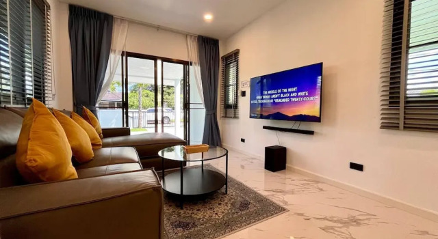 Khaolak 16 meters-Pool Villa with 3 bedrooms 3 bathrooms-Kokotel Montana Hotel, Забронировать Отель Отели Южного Таиланда с парковкой, Парковка