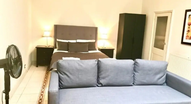 Family Studio Opposite Natural History Museum, Забронировать Отель Отели Лондона 3 звезды, рядом с Здание «Мишлен Хауз», 3*