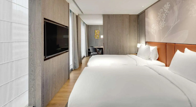 Двухместный люкс Corner DoubleTree by Hilton Taipei Zhongshan