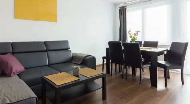 Apartament Tarnogórska, Rezervasyon Daire Gliwice Katowice Urban Area, Piast Gliwice Stadium yakınında