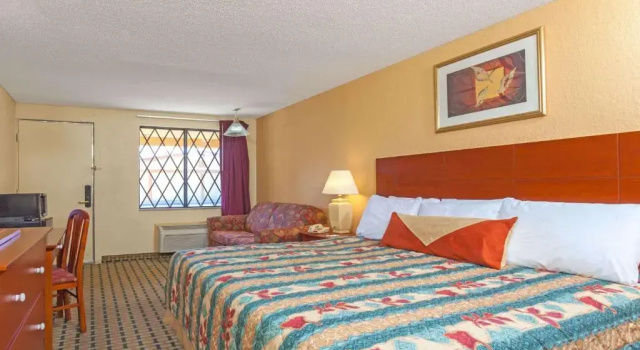 Номер Standard Knights Inn - Seymour