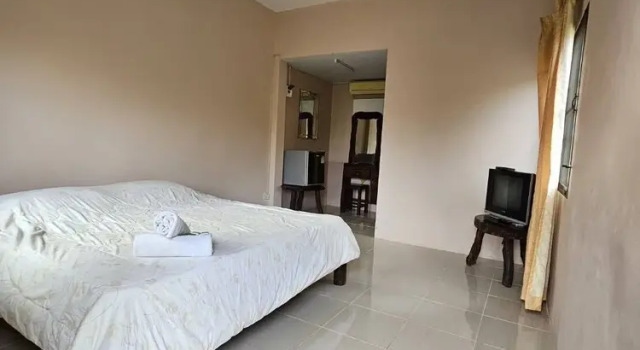 Вилла Baan Rai Somkiat Homestay