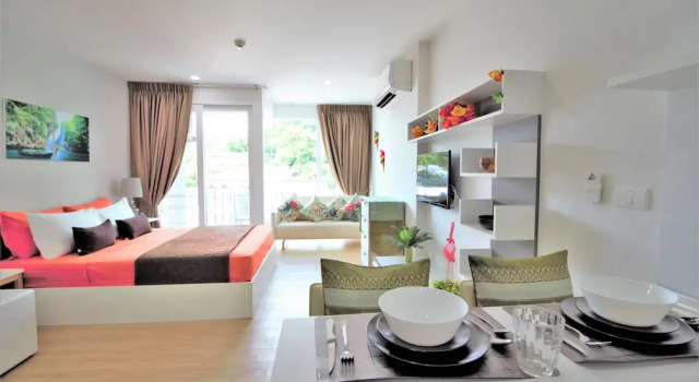 Ozone Condotel 2 Kata Beach by PHR