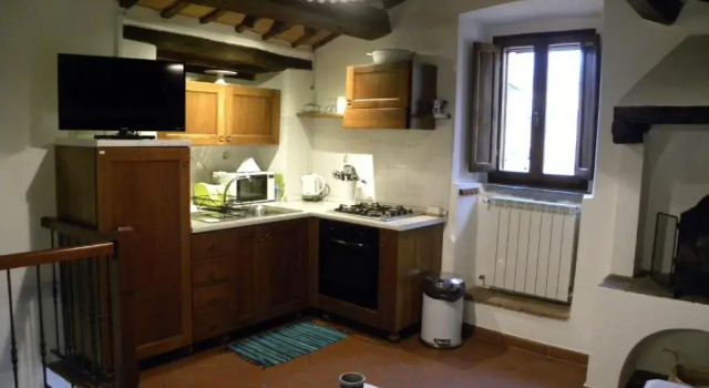 Апартаменты Rustic, cozy and quaint 1 bedroom apartment in the Heart of Cortona