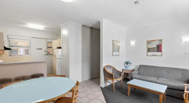 Апартаменты Цокольный этаж Taft Apartments