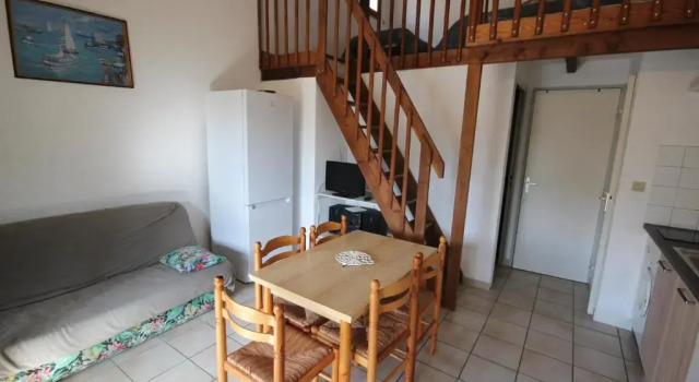 Belle villa 5 couchages terrasse parking dans résidence sécurisée piscine commune 400m de la mer LRJP16, Réserver Villa Portiragnes Canal du Midi