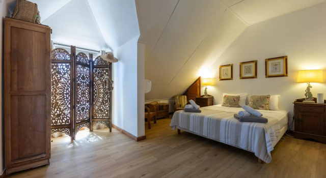 Rooftop - magnifique appartement au cœur de l Hermitage-Les-Bains, Book Apartment Hotels in Saint-Paul with Parking, Parking