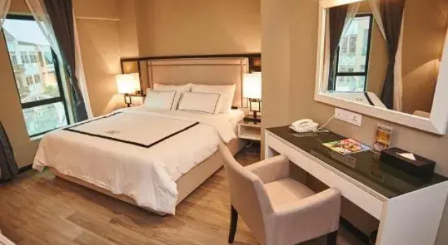 Номер Deluxe Corsica Hotel