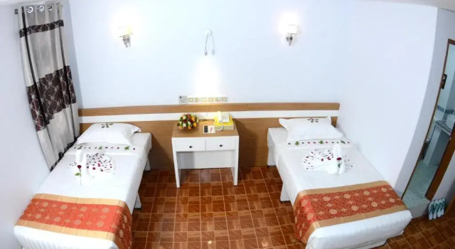 Двухместный номер Superior Kaung Myint Hotel