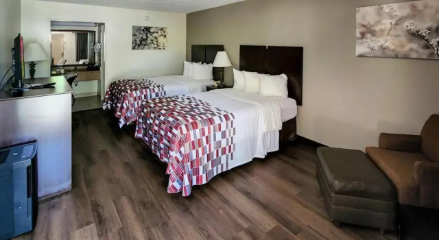 Двухместный номер Deluxe Red Roof Inn Tallahassee East