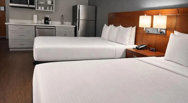 Двухместный люкс Hawthorn By Wyndham Dallas Love Field Airport