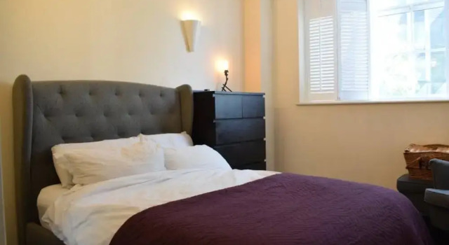 Central 1 Bedroom Apartment in Southbank, Забронировать Апартаменты/квартира Лондон Большой Лондон, рядом с Роупел-стрит