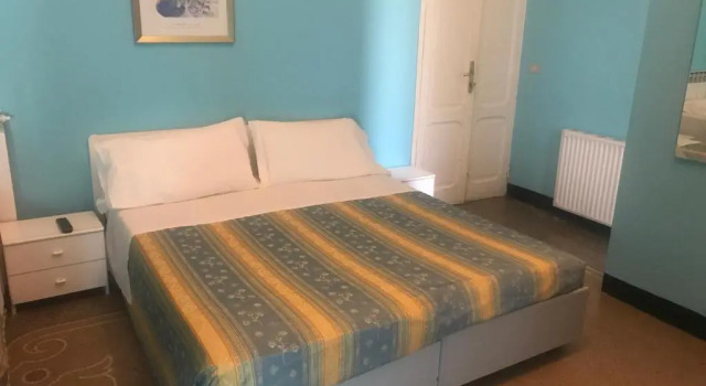 Трёхместный номер Standard Hotel Doria