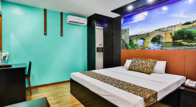 Eurotel Pedro Gil, Rezervasyon Otel Malate otoparklı oteller, Otopark