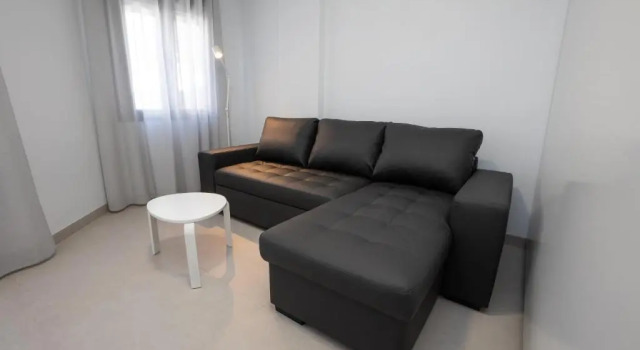 Apartamentos Mombasa 2 planta, Забронировать Апартаменты/квартира Апартаменты Нерха, рядом с Церковь Эль-Сальвадор, Апартаменты/квартира