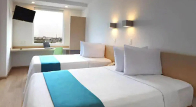 Memora Express, Prenota Hotel Hotel a El Bajio con piscina, Piscina
