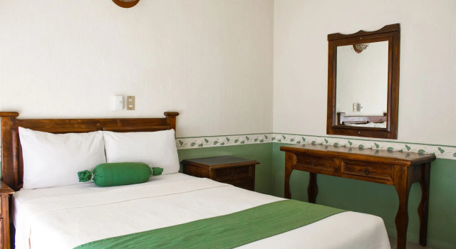Villas del Sol Hotel & Bungalows, Book Hotel All‑Inclusive Hotels in Oaxaca, All inclusive