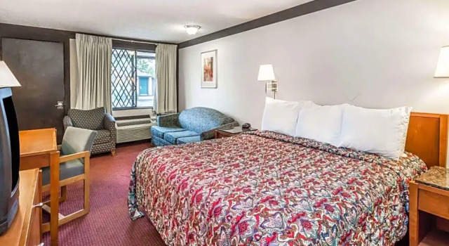 Номер Standard Knights Inn Racine