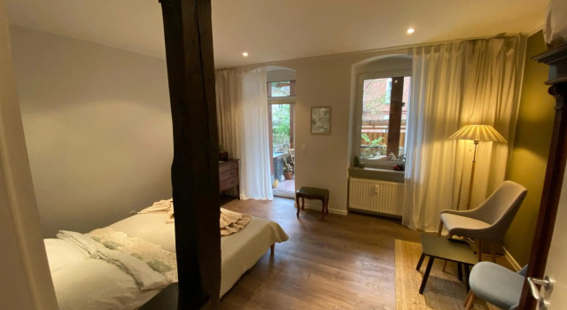 Harry's Apartment, Забронировать Апартаменты/квартира Отели Эрфурта с парковкой, рядом с Эрфуртский театр, Парковка