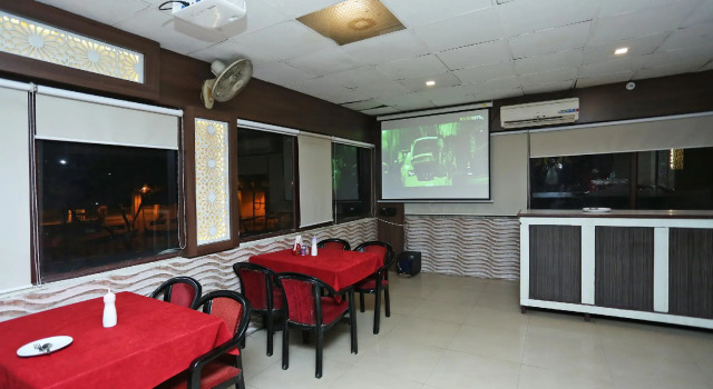 OYO 16520 Green's Hotel, Rezervovat Hotel Patiála 