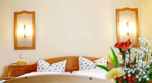 Номер Standard с балконом Hotel Restaurant Adler Stube