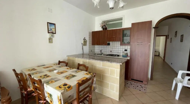 Апартаменты Appartamenti a 400 mt dal mare con vista e parcheggio privato
