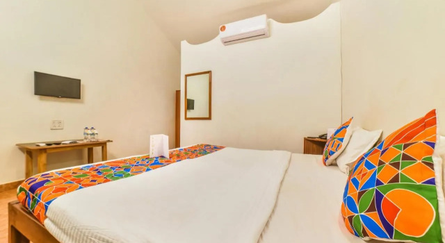 FabExpress Yoyo Cottage Chapora Fort