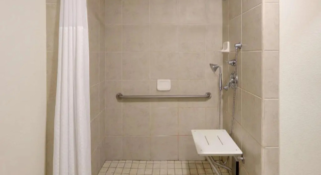 Двухместный номер Deluxe Holiday Inn Express & Suites Roswell
