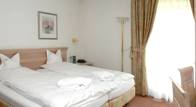 Der Krug, Reserva ahora Hotel Stegaurach Alta Franconia