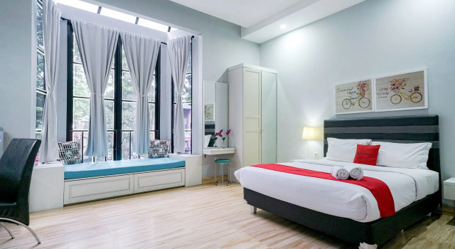 Номер Premium RedDoorz Premium near RS Pondok Indah