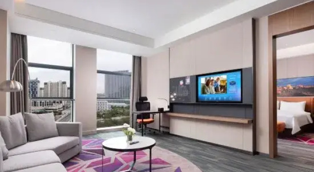 Люкс Business Hampton by Hilton Urumqi Exhibition Center