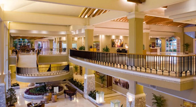 Hillview Golf Hotel, Varaa Hotelli Hotellit Guangdong aamiaisella, Aamiainen