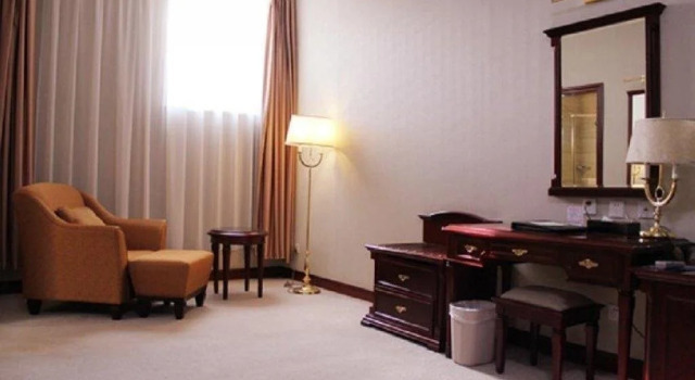 Dynasty International Hotel Dalian, Buchen Sie Hotel SPA-Hotels in Dalian Area, SPA