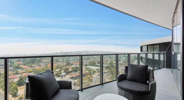 Апартаменты Deluxe Domi Serviced Apartments